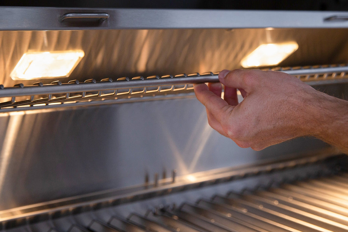 American Made Grills - Muscle - 54" - Liquid Propane - Hybrid