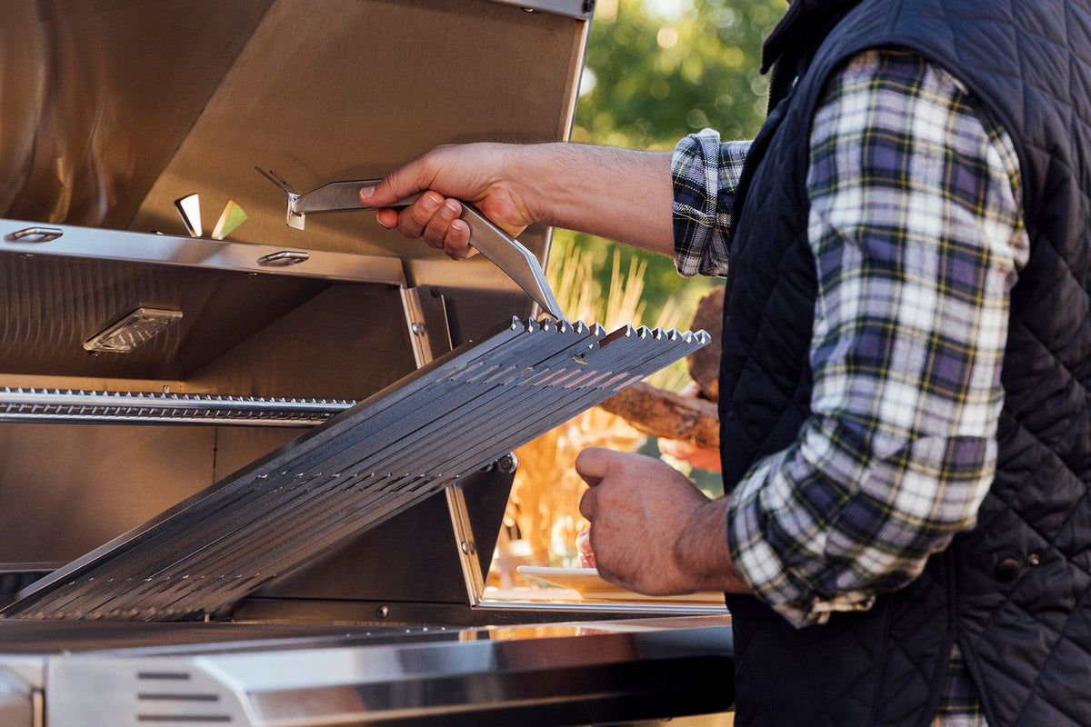American Made Grills - Muscle - 54" - Liquid Propane - Hybrid